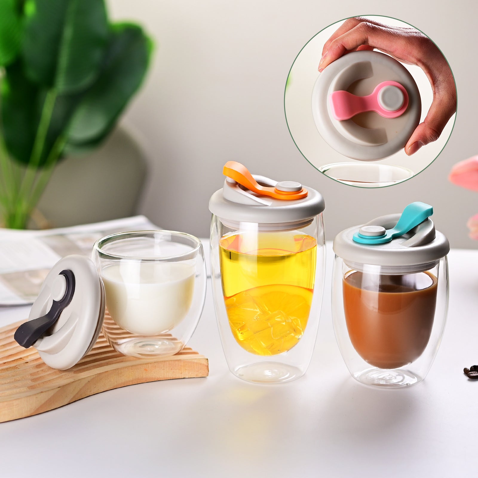 Double-layer insulated coffee cup with silicone lid juice transparent glass egg-shaped cup handy cup