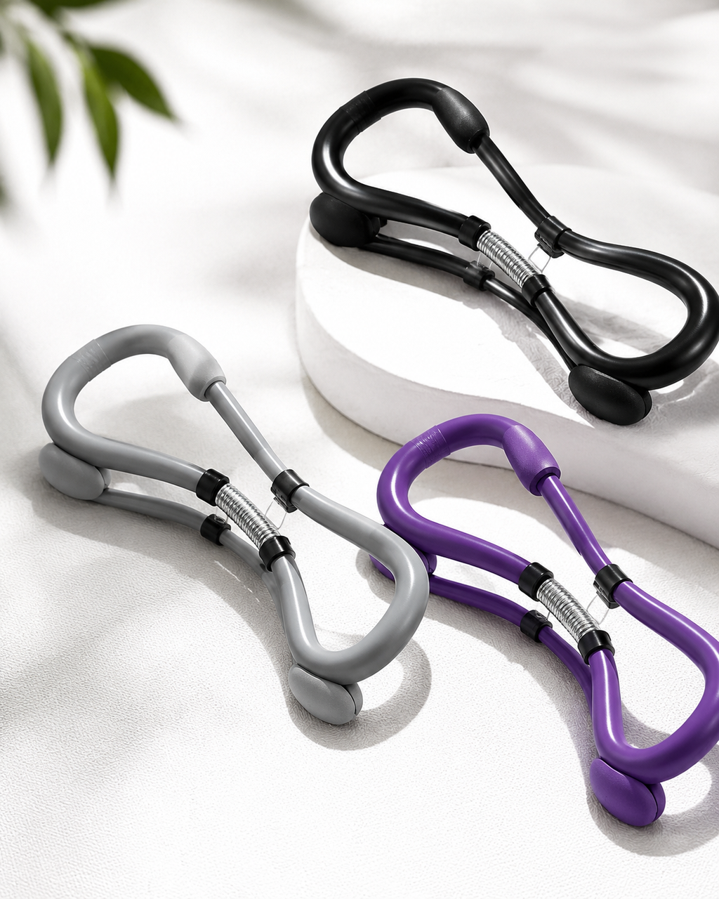 Size details for adjustable inner thigh resistance trainer